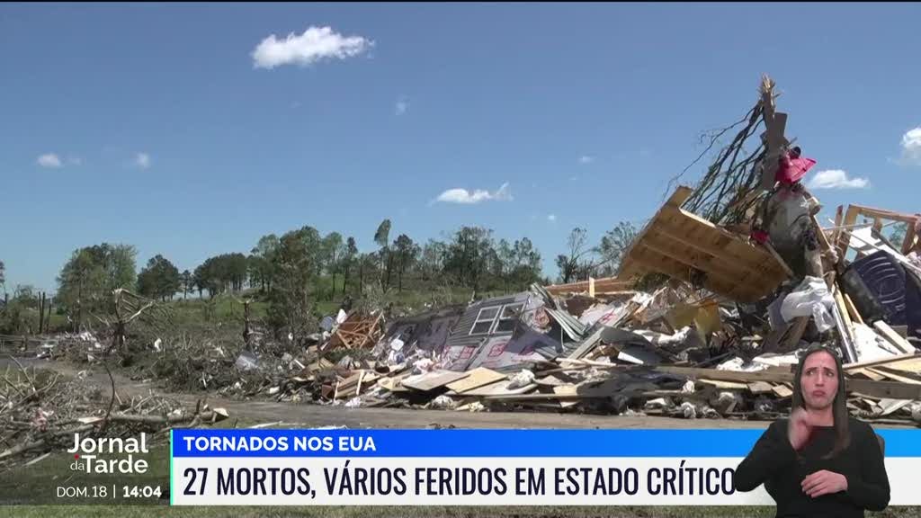 27-pessoas-morreram-na-passagem-de-varios-tornados-na-zona-centro-oeste-dos-eua 27-pessoas-morreram-na-passagem-de-varios-tornados-na-zona-centro-oeste-dos-eua