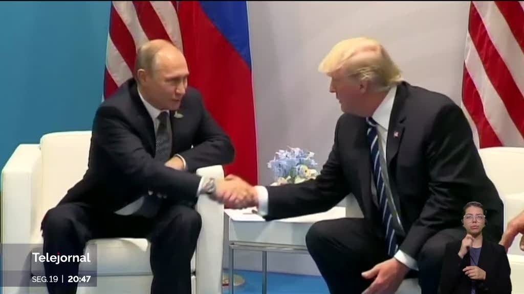 trump-anunciou-que-russia-e-ucrania-devem-comecar-a-tratar-da-paz-imediatamente trump-anunciou-que-russia-e-ucrania-devem-comecar-a-tratar-da-paz-imediatamente