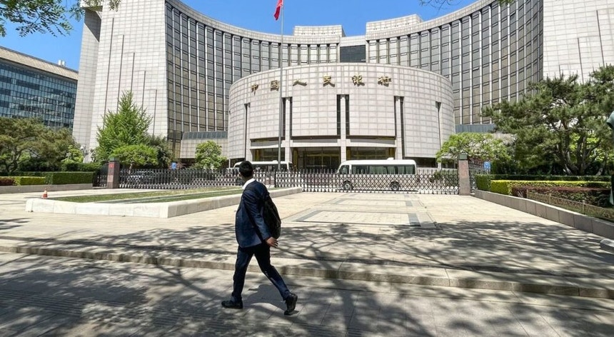 china-reduz-taxa-de-juro-de-referencia-para-minimo-historico-de-3% china-reduz-taxa-de-juro-de-referencia-para-minimo-historico-de-3%