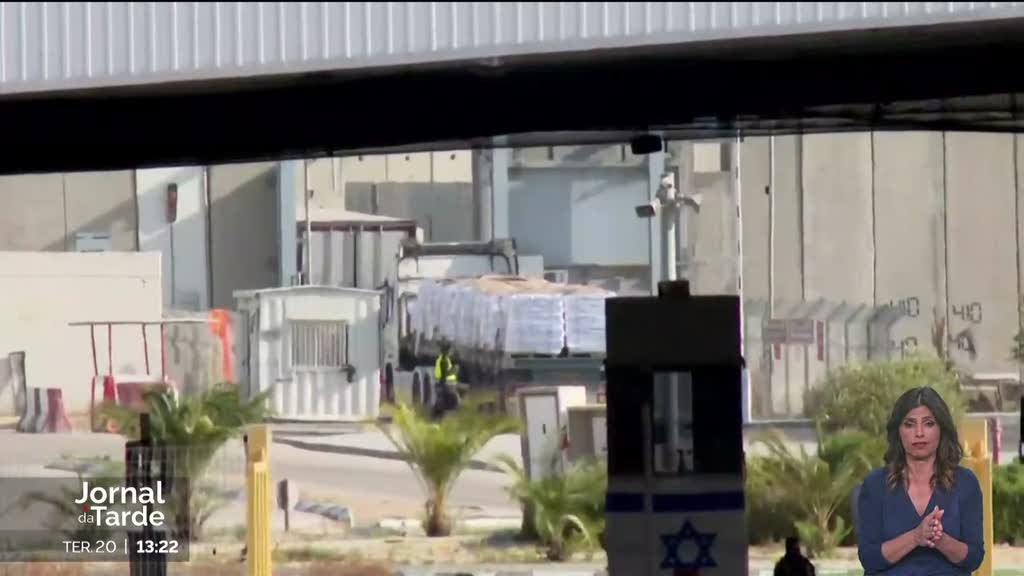 israel-deixou-entrar-cinco-camioes-com-ajuda-humanitaria-em-gaza