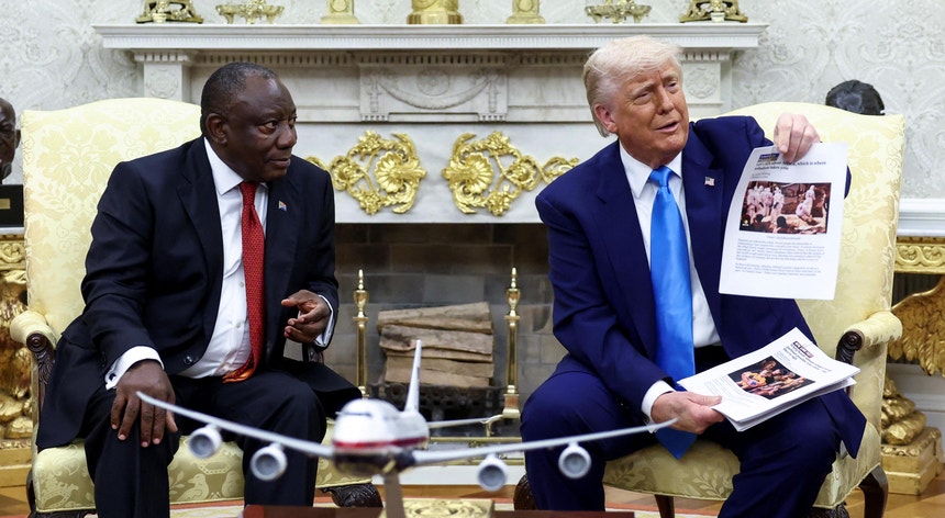 tensao-na-casa-branca.-trump-confronta-ramaphosa-com-“genocidio-branco”-na-africa-do-sul tensao-na-casa-branca.-trump-confronta-ramaphosa-com-“genocidio-branco”-na-africa-do-sul