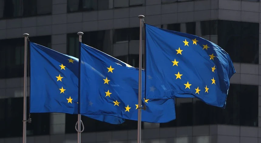 bruxelas-processa-portugal-por-falhas-em-reconhecer-enfermeiros-romenos bruxelas-processa-portugal-por-falhas-em-reconhecer-enfermeiros-romenos