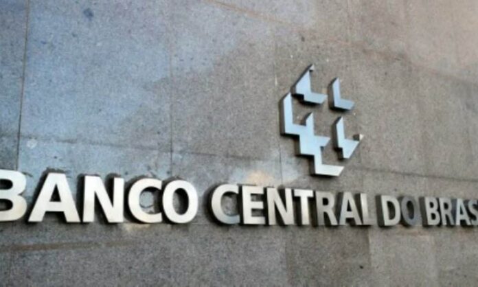 banco-central-rejeita-mudancas-no-iof;-haddad-desmente-negociacoes-com-galipolo