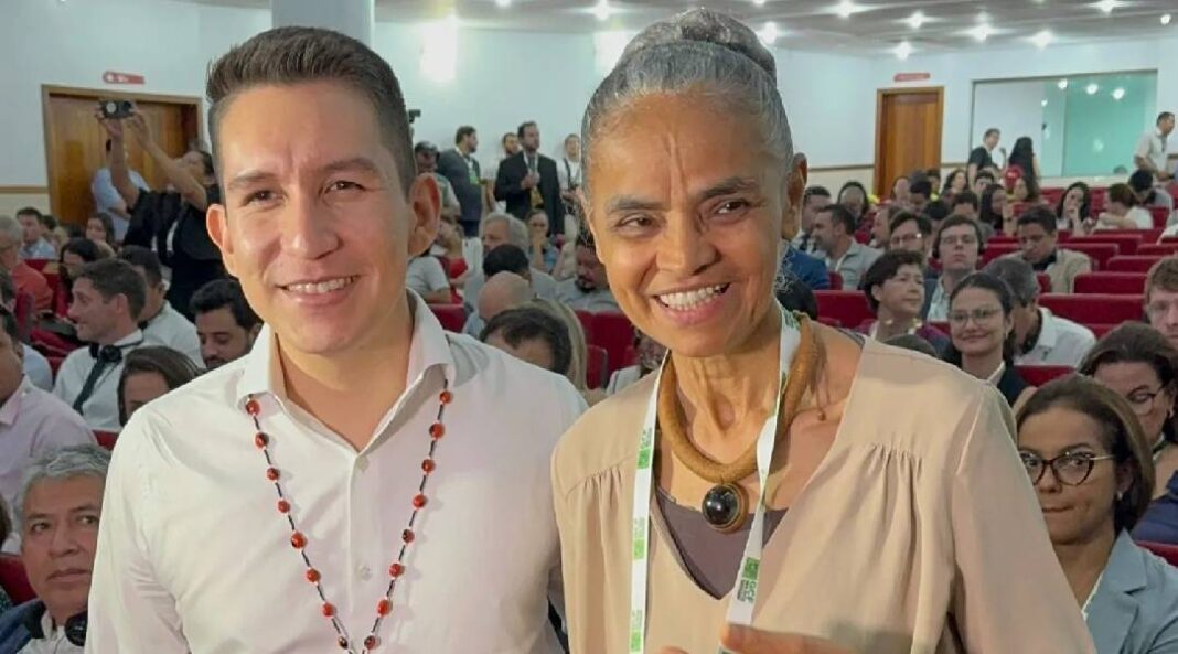 marina-chega-ao-acre-para-participar-do-gcf-e-recebe-presentes-de-prefeito-do-equador