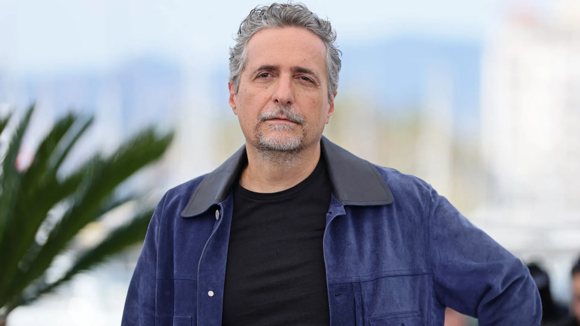 kleber-mendonca-filho,-em-cannes,-defende-a-regulacao-do-streaming-no-brasil