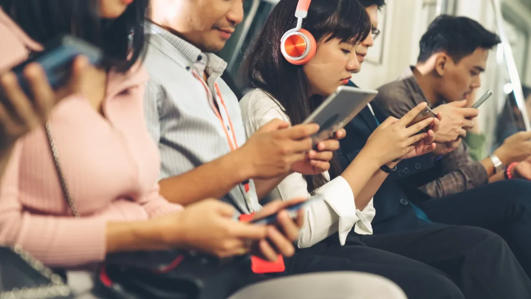 brasileiros-estao-entre-os-que-mais-usam-redes-sociais-no-mundo brasileiros-estao-entre-os-que-mais-usam-redes-sociais-no-mundo