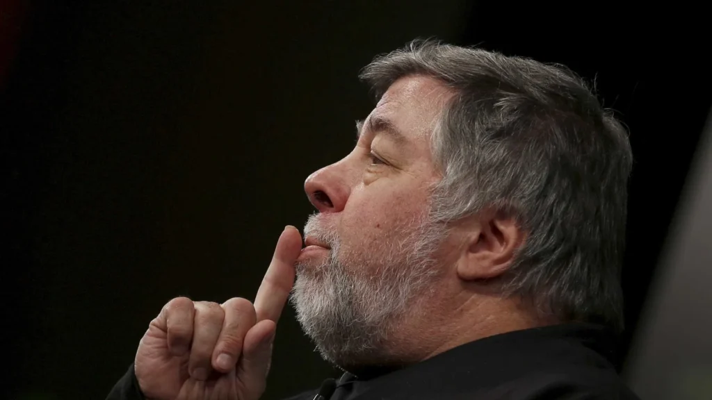 ias-nao-tem-emocao-e-precisam-de-transparencia,-diz-cofundador-da-apple