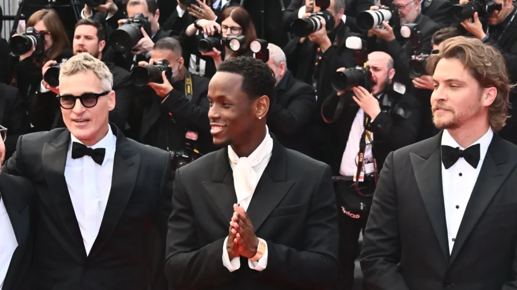 'Eddington', de Ari Aster, mostra a histeria e a divisão política da pandemia – Cidade AC News ‘eddington’,-de-ari-aster,-mostra-a-histeria-e-a-divisao-politica-da-pandemia