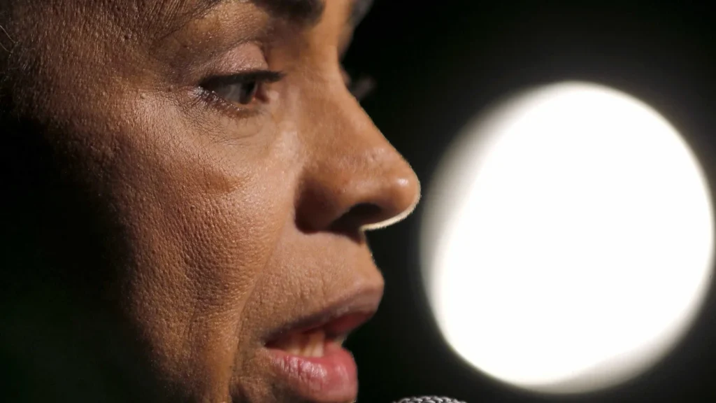 lula-e-marina-silva-conversam-sobre-ataques-em-comissao-do-senado