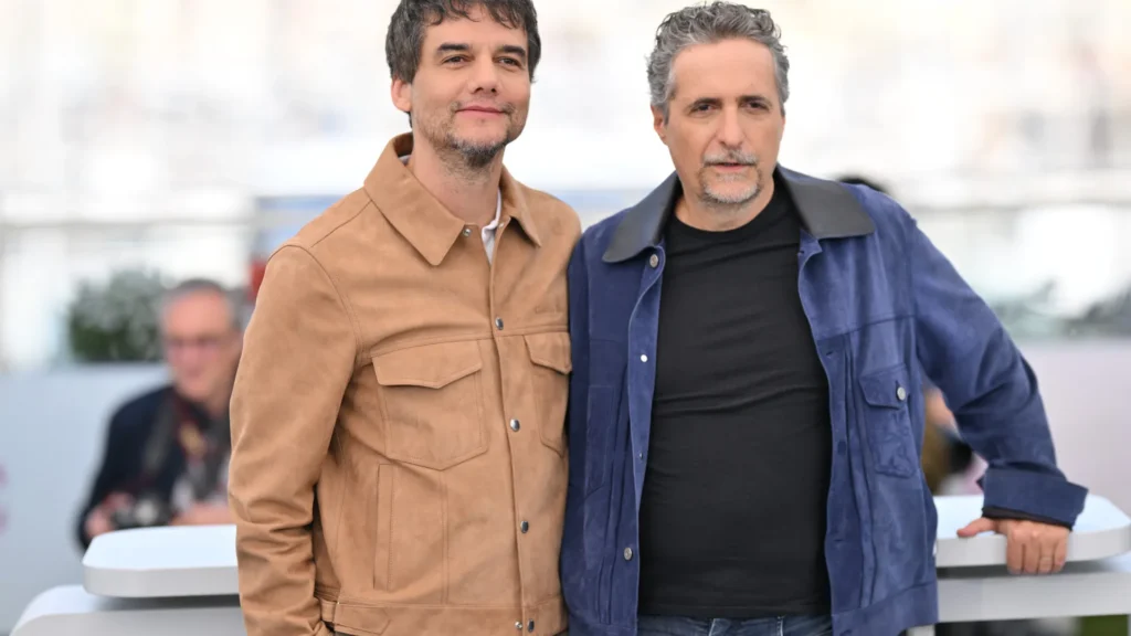 wagner-moura-vence-premio-de-melhor-ator-em-cannes-por-‘o-agente-secreto’