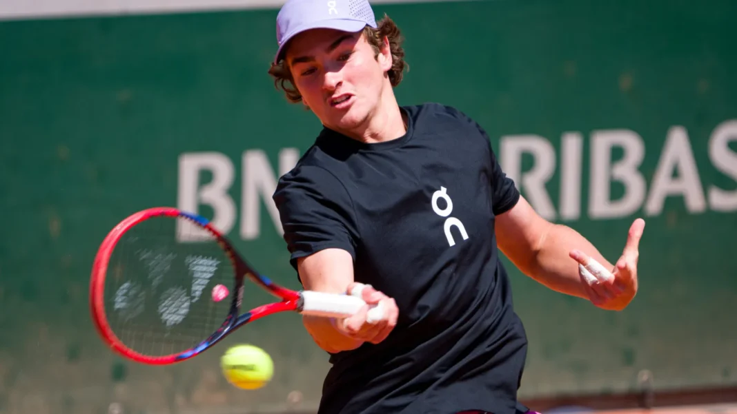 fonseca-estreia-amanha-em-roland-garros-em-quadra-para-1.500-pessoas
