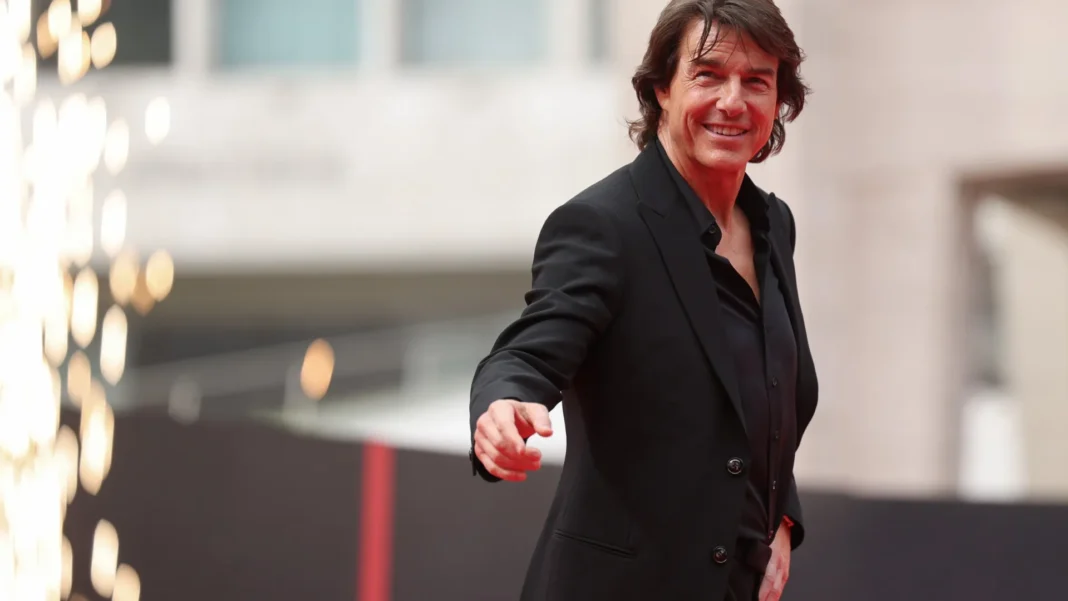 tom-cruise-conta-planos-para-o-dia-dos-pais-e-ignora-mencao-a-filha-suri tom-cruise-conta-planos-para-o-dia-dos-pais-e-ignora-mencao-a-filha-suri