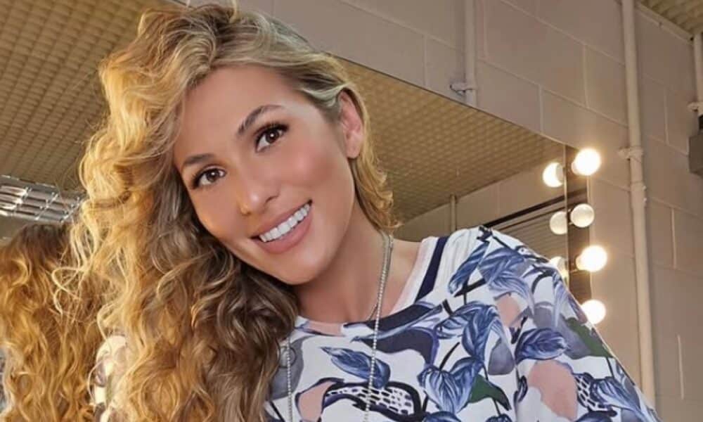 livia-andrade-escapa-de-susto-aereo-apos-pouso-de-emergencia-em-jundiai