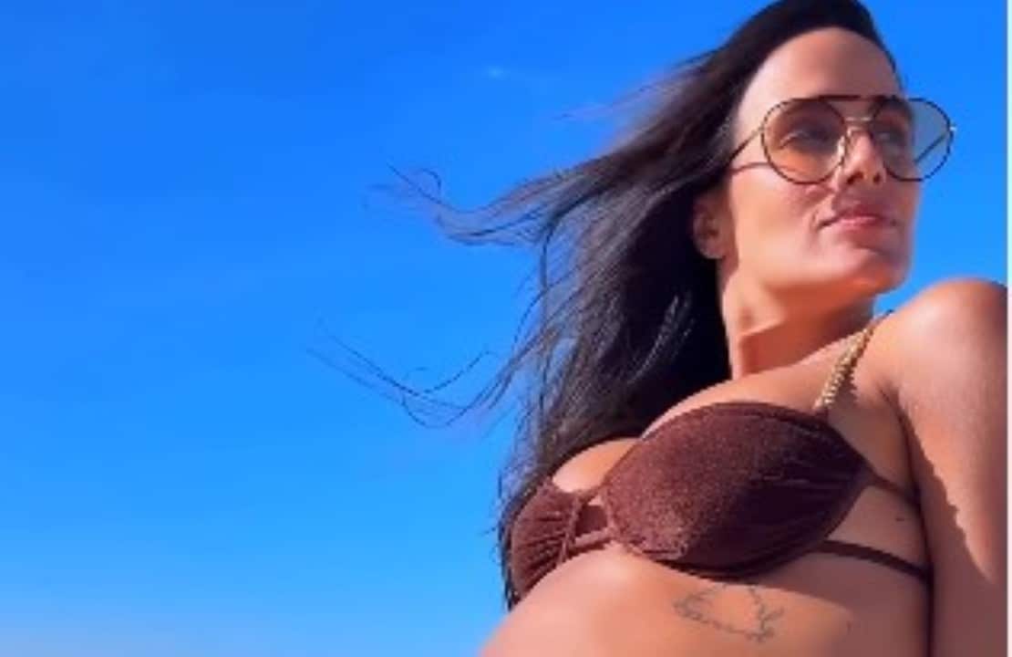 Carol Peixinho -
