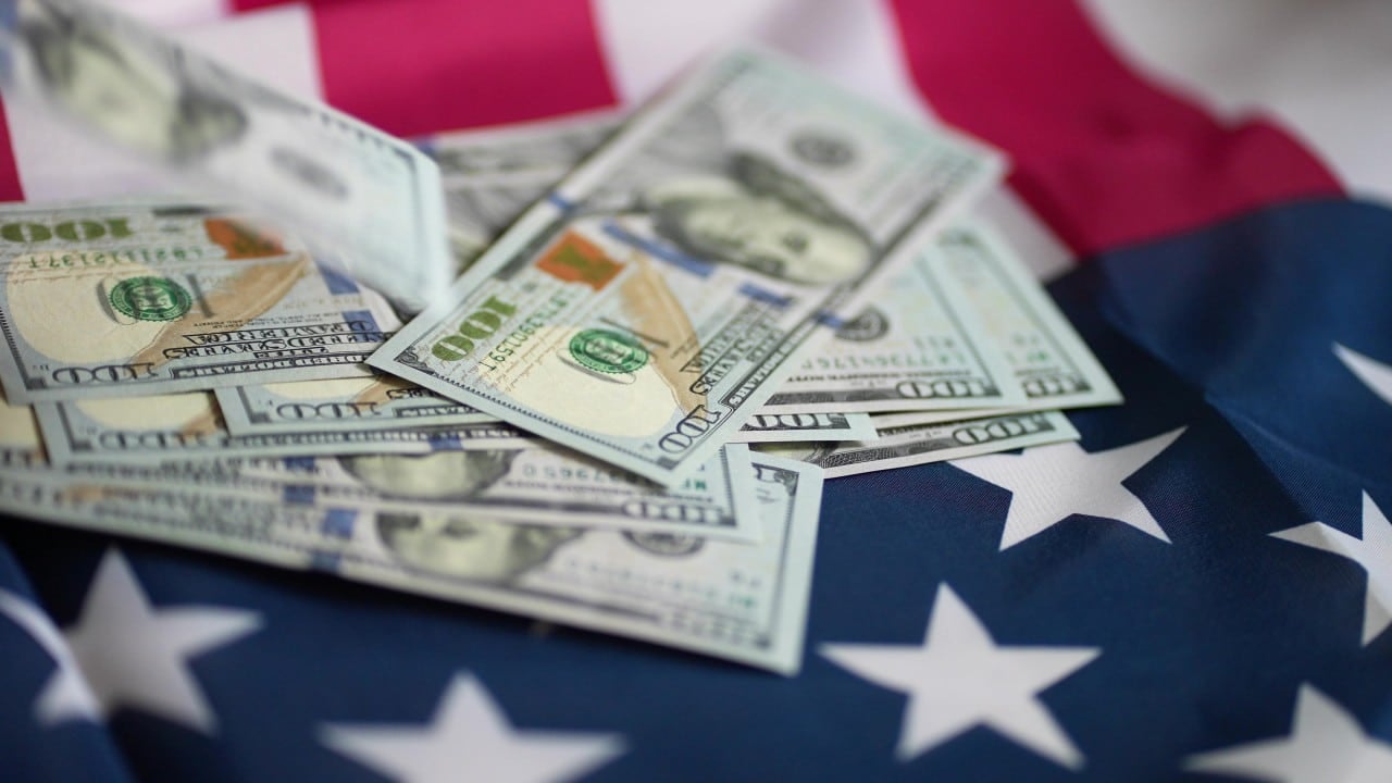Dolar