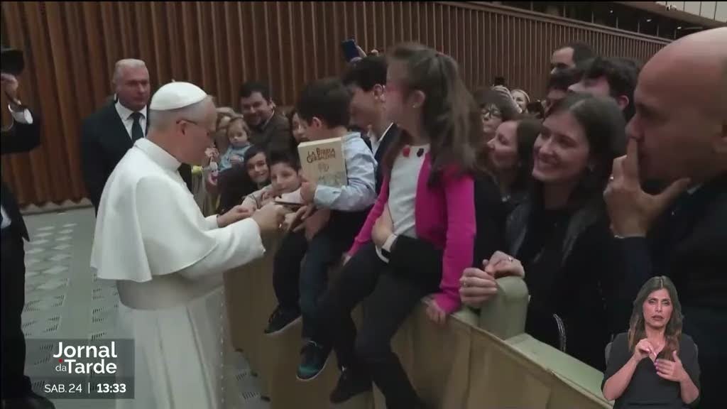 Papa recebeu em audiência os funcionários do Vaticano | Cidade AC News – Notícias do Acre