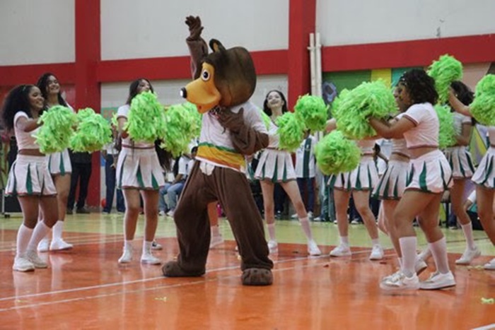 Cheerleaders agitam cerimônia de abertura do Jifac 2025 com apresentação especial | Cidade AC News – Notícias do Acre