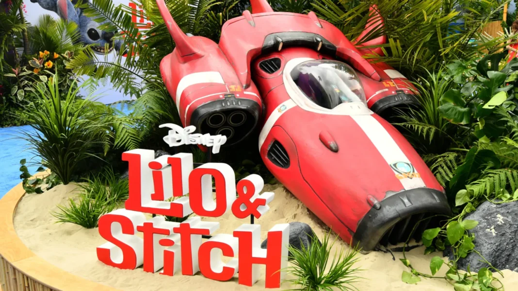 ‘lilo-e-stitch’-se-torna-o-filme-mais-visto-do-ano-no-brasil,-a-frente-de-‘missao-impossivel’