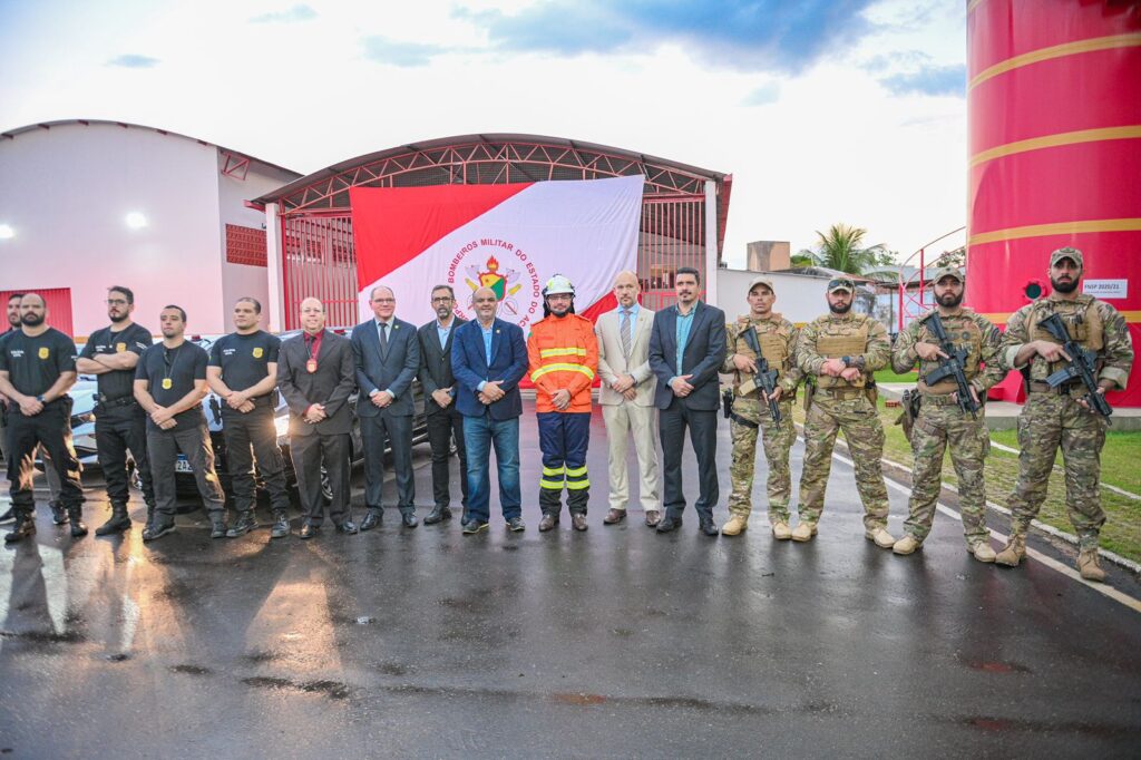 governo-do-acre-entrega-veiculos,-equipamentos-e-mobiliario-a-policia-civil