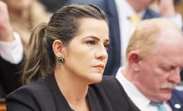“nao-vao-me-calar”,-dispara-mara-rocha-apos-ser-deixada-de-fora-de-pesquisa-para-o-senado