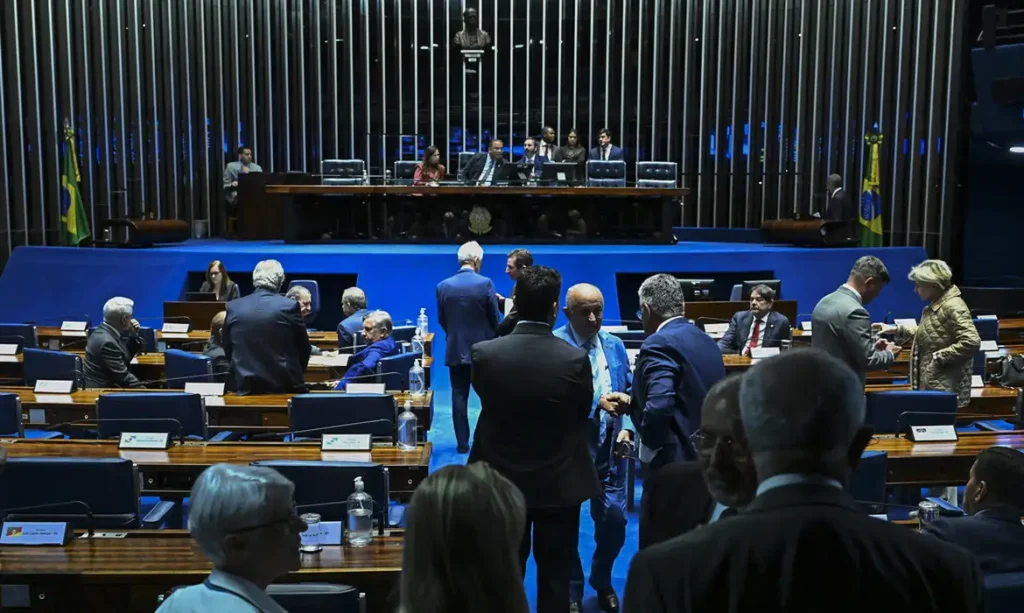 senado-aprova-projeto-que-torna-homicidio-em-escola-crime-hediondo