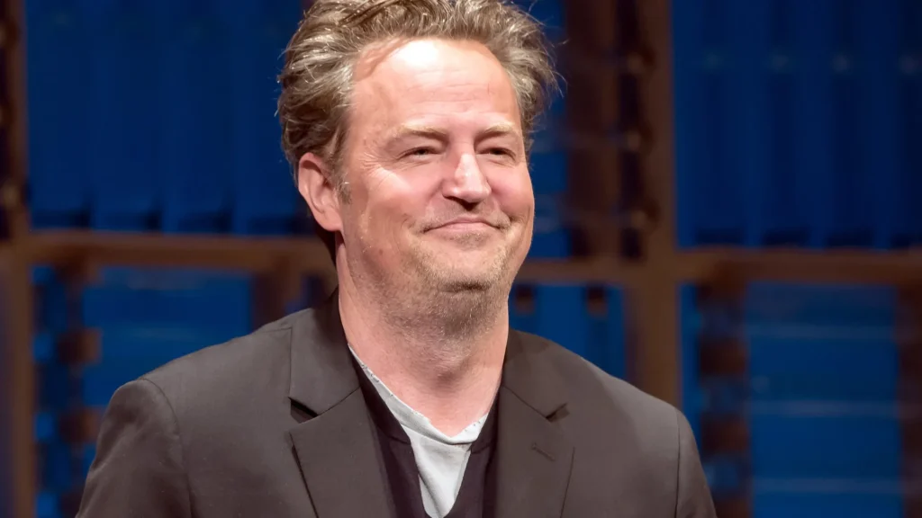 Médico envolvido na morte de Matthew Perry vai se declarar culpado – Cidade AC News medico-envolvido-na-morte-de-matthew-perry-vai-se-declarar-culpado