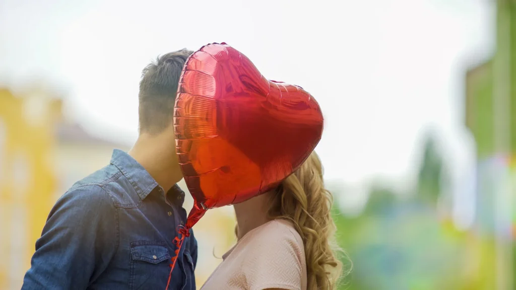 quatro-signos-que-podem-viver-um-amor-inesperado-ainda-este-mes