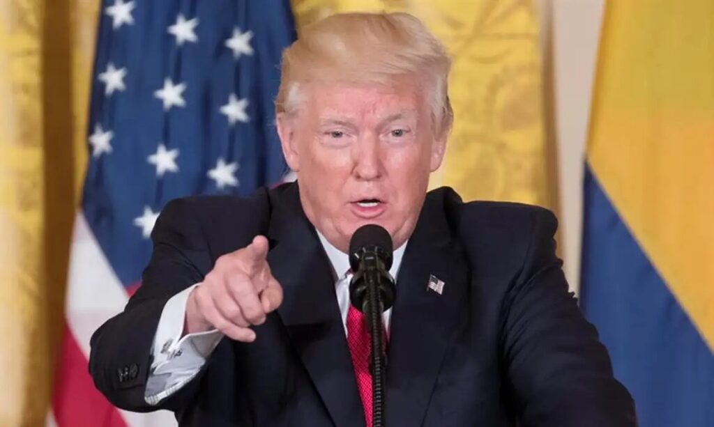 trump-exige-que-todo-mundo-mantenha-os-precos-do-petroleo-baixos:-“estou-de-olho”