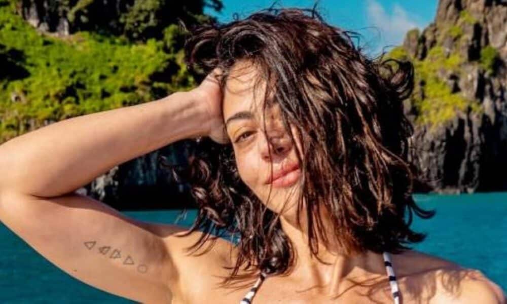 carol-castro-enfrenta-assedio-virtual:-“daria-10-milhoes-por-uma-noite-com-voce”