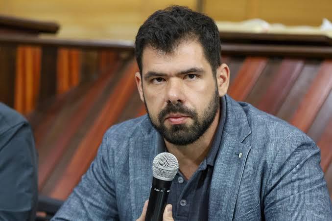 secretario-de-saude-afasta-tecnica-de-enfermagem-suspeita-de-causar-queimaduras-em-recem-nascida-no-jurua