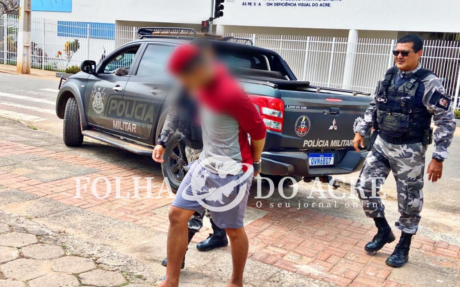 pm-prende-homem-que-usou-dinheiro-do-bolsa-familia-para-abrir-boca-de-fumo-em-rio-branco