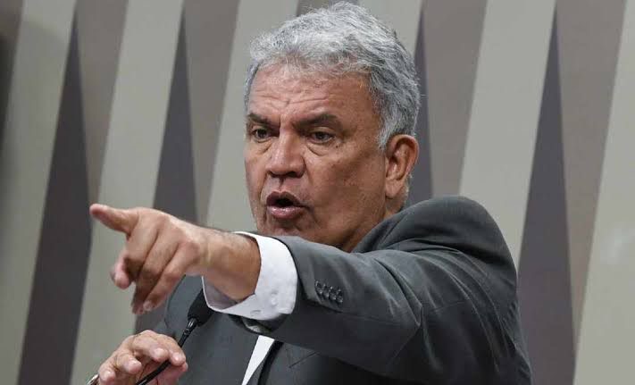 com-voto-de-petecao,-senado-aprova-ampliacao-do-numero-de-deputados-federais-para-531-a-partir-de-2026