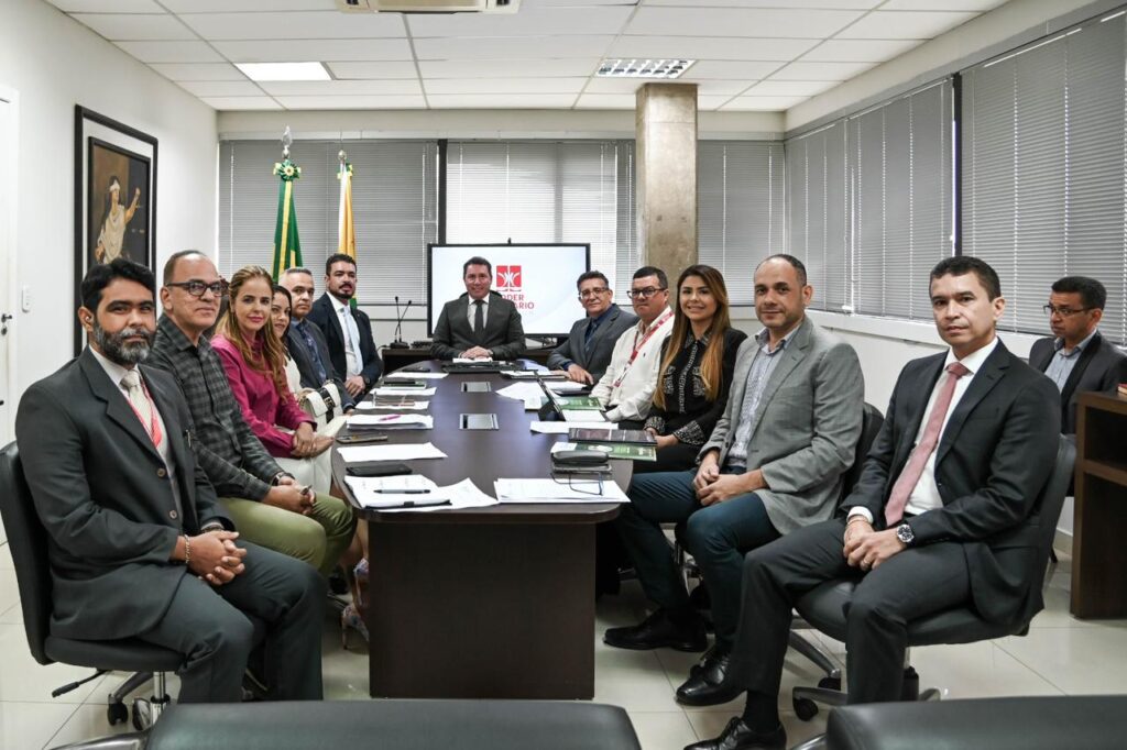 iteracre-fortalece-parcerias-no-tjac-para-avancar-na-regularizacao-fundiaria-no-acre