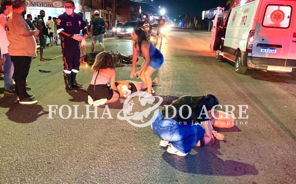 colisao-envolvendo-jovens-nao-habilitados-deixa-tres-pessoas-gravemente-feridas-em-avenida-movimentada-de-rio-branco