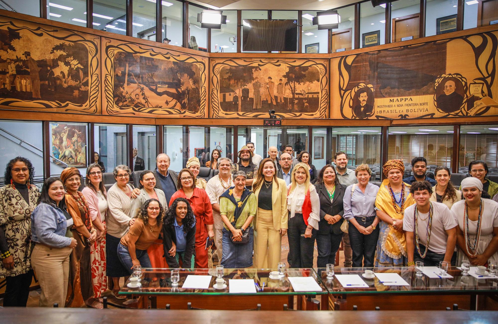 deputada-michelle-melo-promove-audiencia-publica-sobre-liberdade-religiosa-no-ambiente-escolar