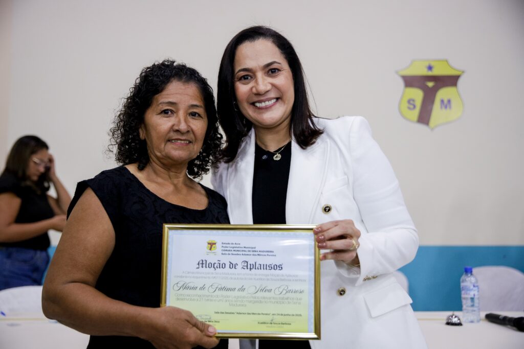 Vice-governadora Mailza recebe título de Cidadã Senamadureirense | Cidade AC News – Notícias do Acre