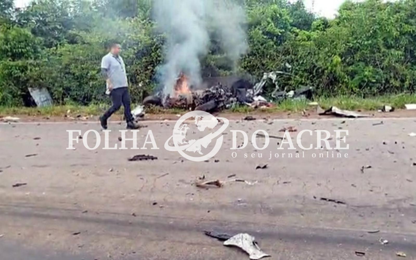 Tragédia: grave acidente entre carro e carreta deixa 2 pessoas mortas na entrada de Acrelândia | Cidade AC News – Notícias do Acre