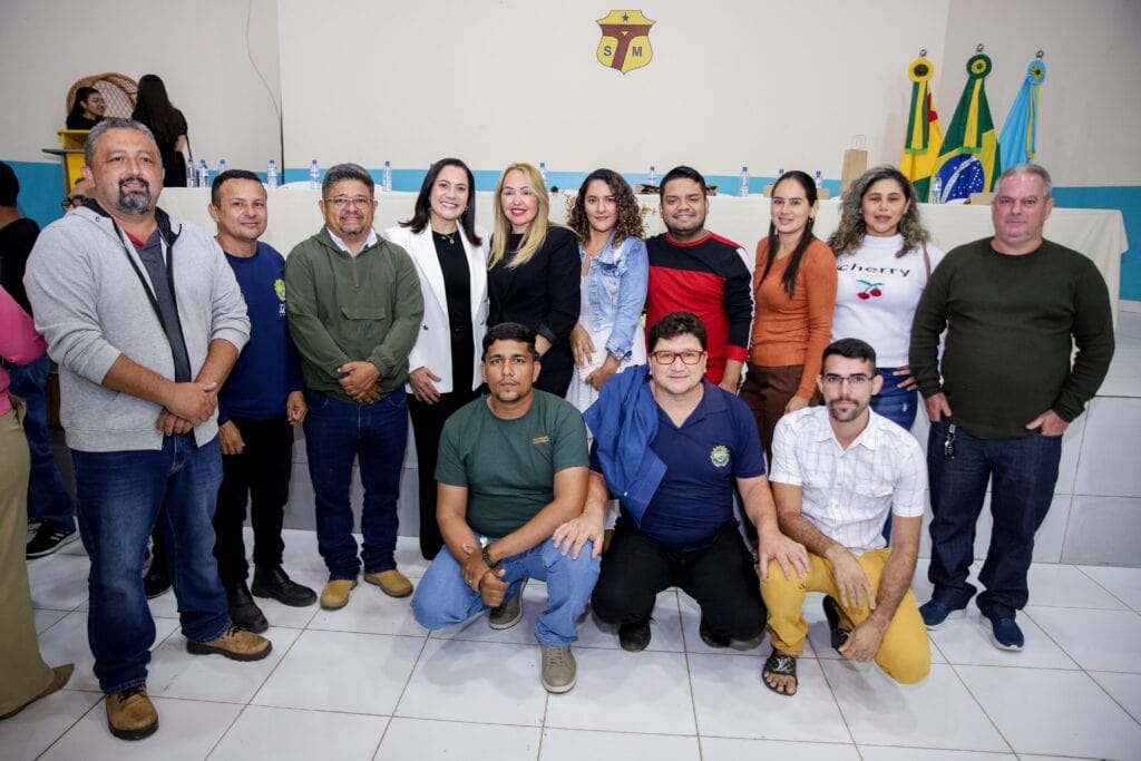 Vice-governadora Mailza recebe título de Cidadã Senamadureirense | Cidade AC News – Notícias do Acre