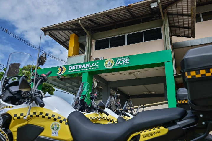 detran-ac-notifica-motoristas-sobre-processos-de-suspensao-do-direito-de-dirigir