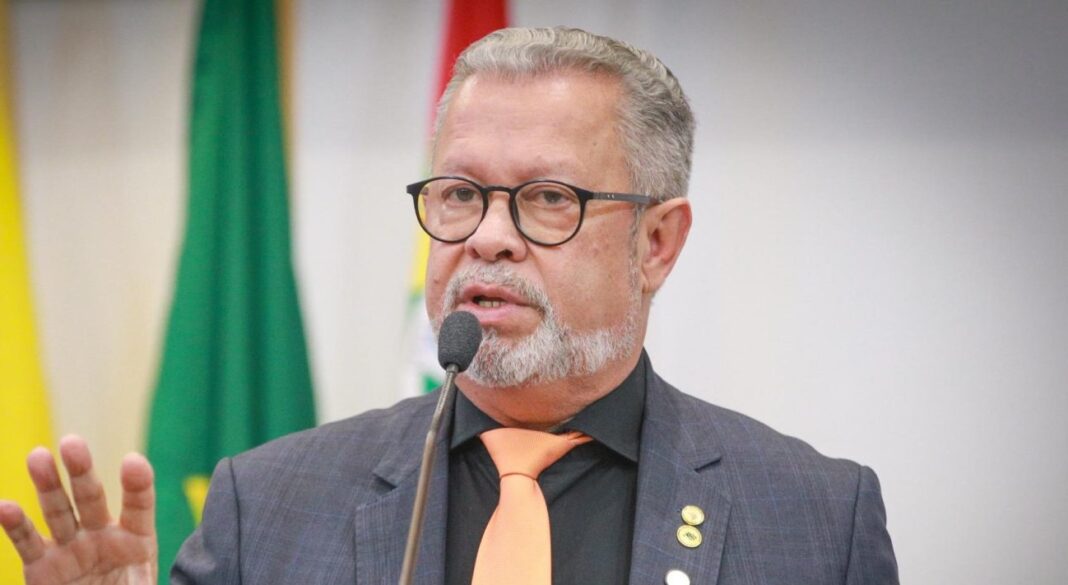 deputado-afonso-fernandes-apresenta-mocao-de-pesar-pela-morte-reginaldo-cordeiro