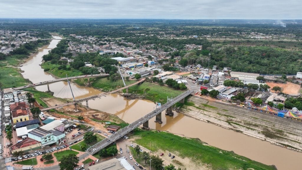 nivel-do-rio-acre-segue-em-leve-declinio-e-fica-abaixo-de-2-metros,-em-rio-branco