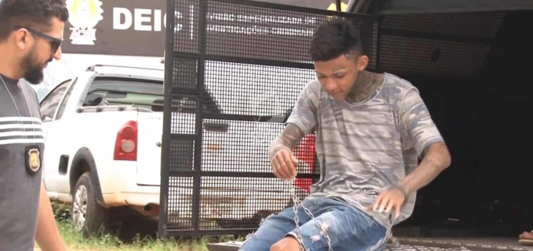 acusado-de-ataque-com-duas-mortes-no-recanto-dos-buritis-e-interrogado-na-dhpp