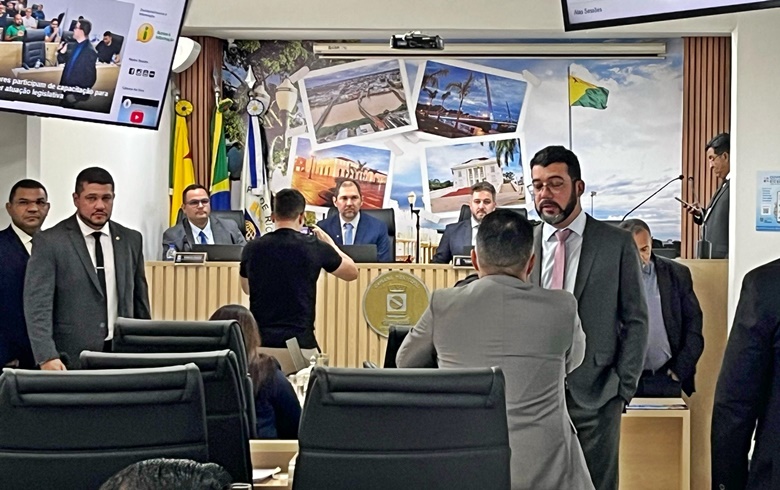 vereadores-derrubam-vetos-de-bocalom-e-mantem-projetos-sobre-enchentes-e-lazer