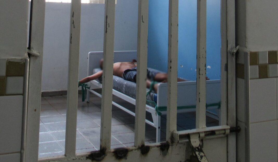 justica-determina-interdicao-de-instituicoes-psiquiatricas-no-acre-e-proibe-novas-internacoes-compulsorias