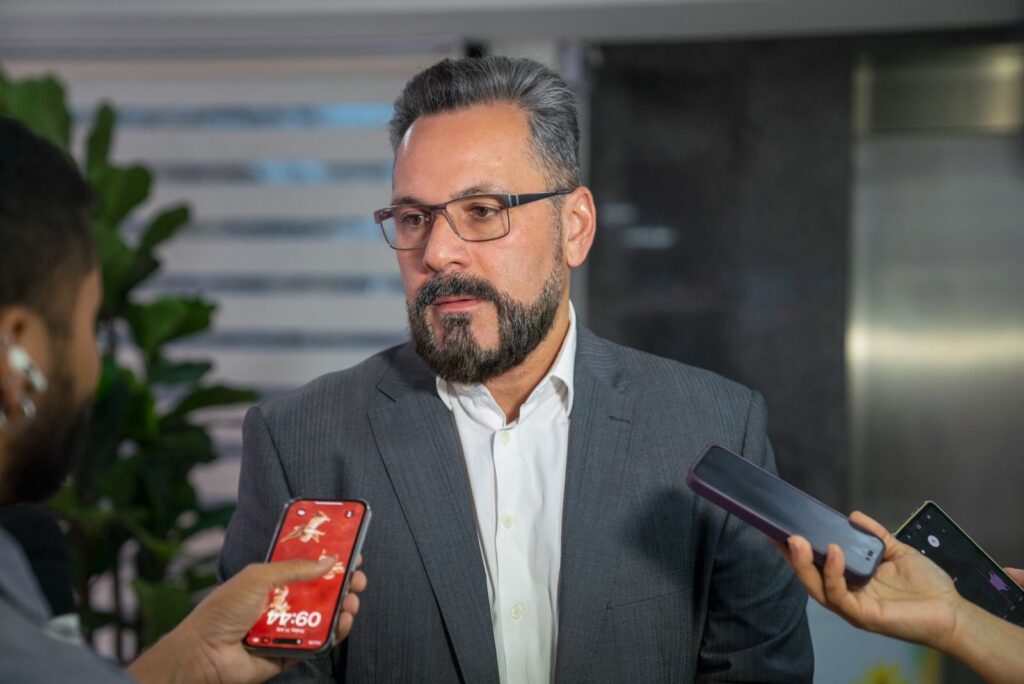 na-aleac,-alan-rick-defende-uniao-dos-parlamentares-da-amazonia-para-revisao-do-codigo-florestal