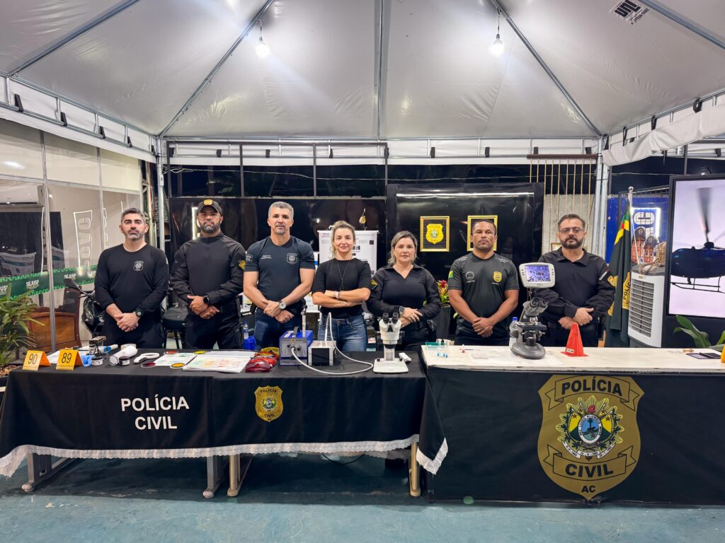 policia-tecnico-cientifica-da-pcac-encanta-publico-na-5a-noite-da-expoacre-com-demonstracoes-e-tecnologias-de-investigacao-criminal