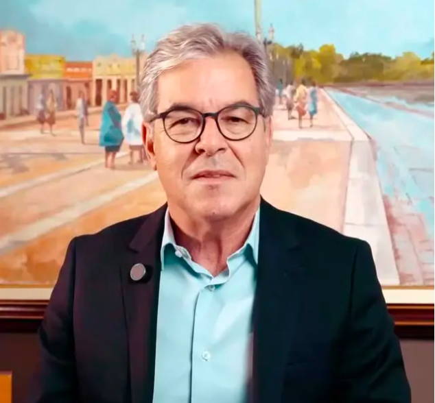 ❝Jorge Viana voltou a falar. O problema é que ele ainda vive em 2006.❞