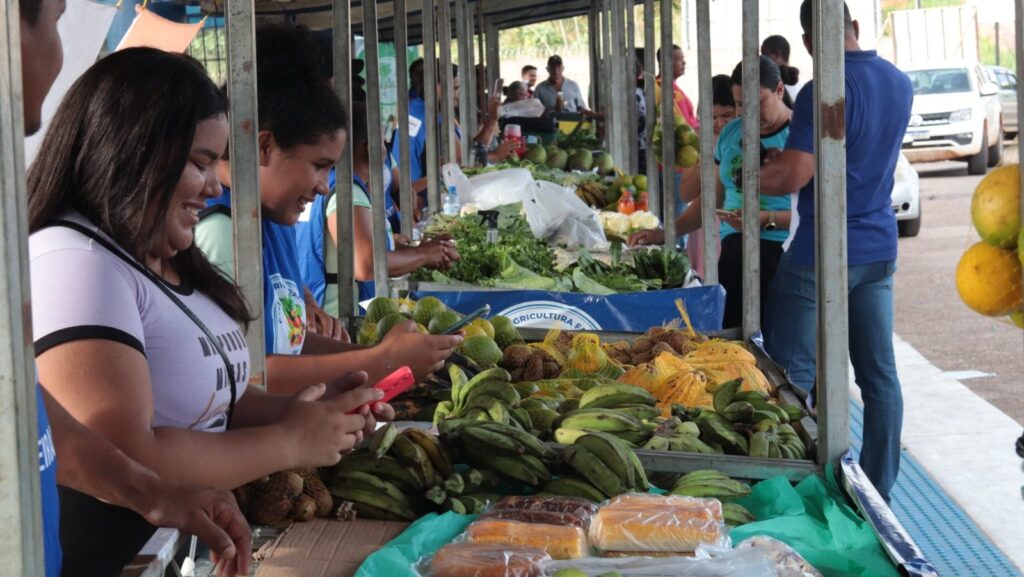 Feira do Agricultor em Rio Branco atrai multidão e movimenta R$ 600 mil em negócios | Cidade AC News – Notícias do Acre