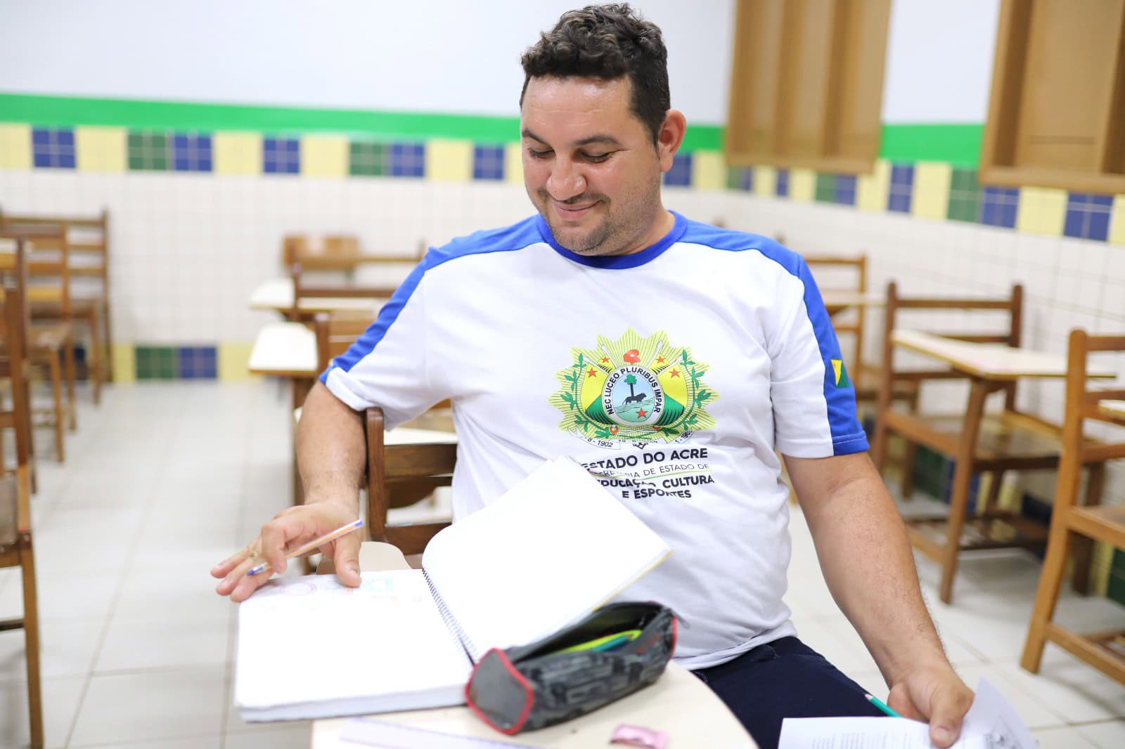 Governo do Acre convoca novos professores para ensino indígena, EJA e Educação Especial