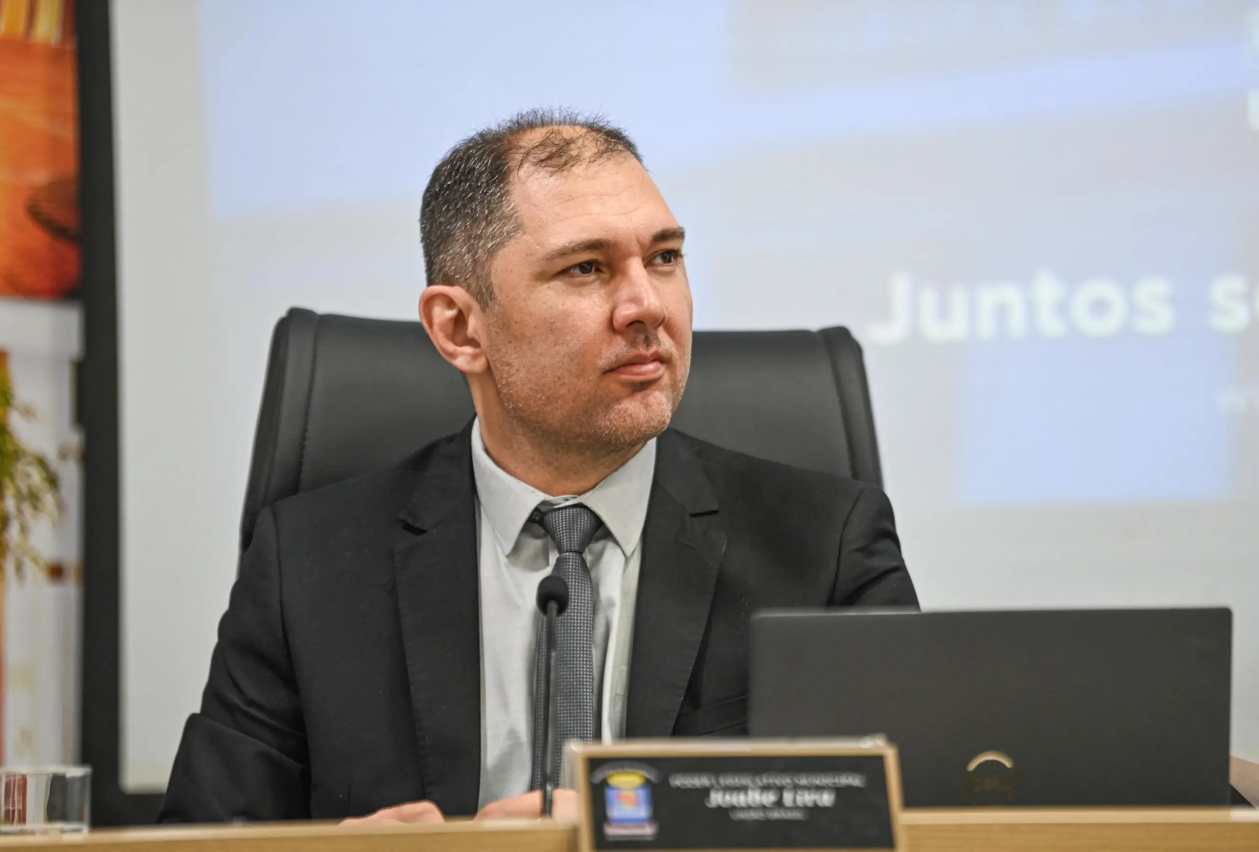 Joabe Lira LDO Rio Branco: Câmara vota orçamento de R$ 2,16 bi e reformas ficam para depois.